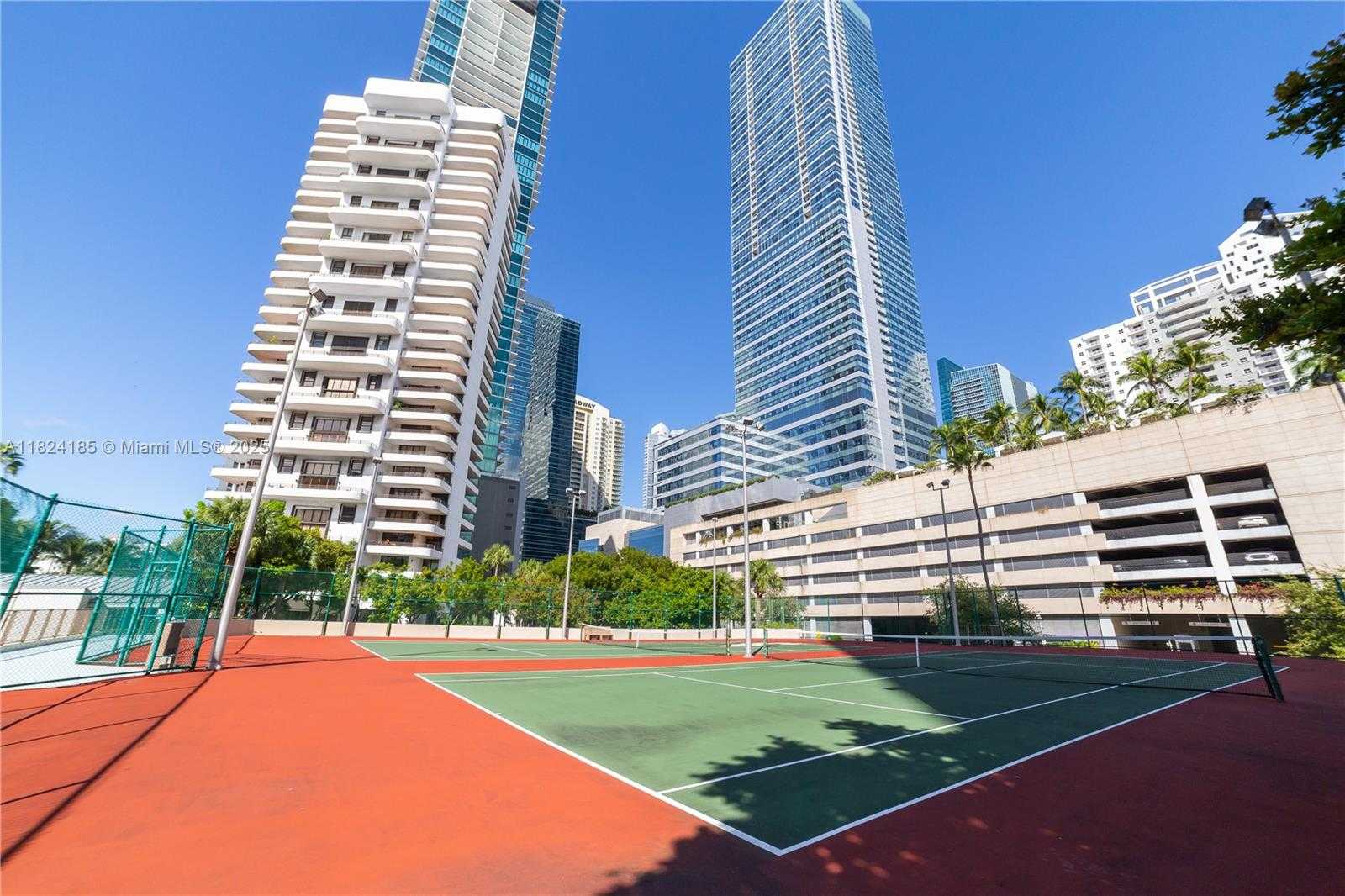 Small Image of 1450 BRICKELL BAY DR #311, Miami Number 27