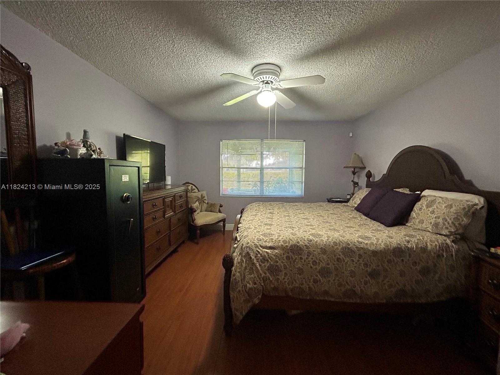 Small Image of 121 BRIARWOOD CIR #1-5, Hollywood Number 17