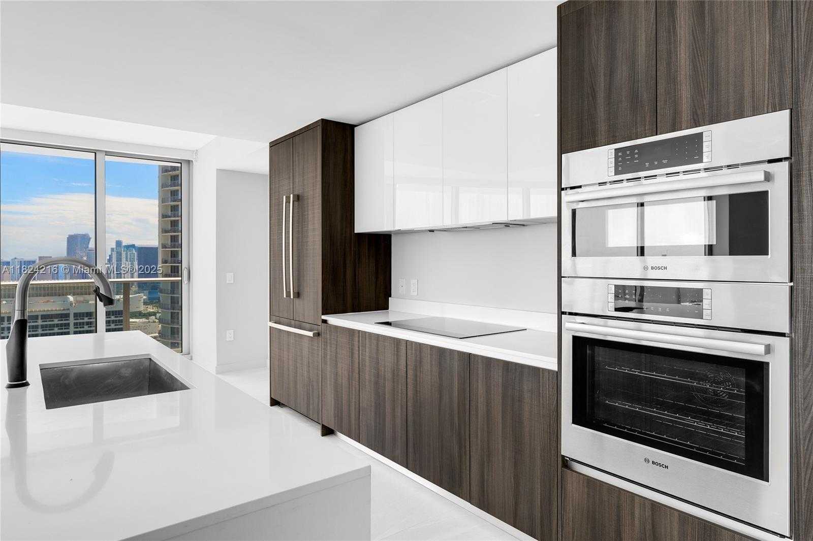 Small Image of 488 NORTH EAST 18 ST #4112, Miami Number 11