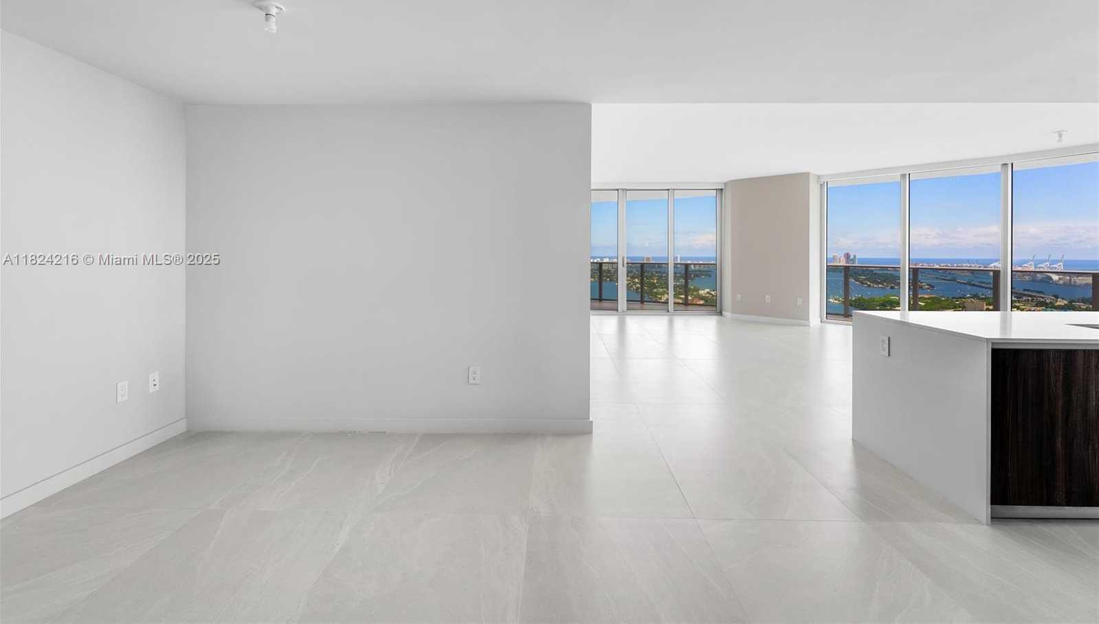 Small Image of 488 NORTH EAST 18 ST #4112, Miami Number 15