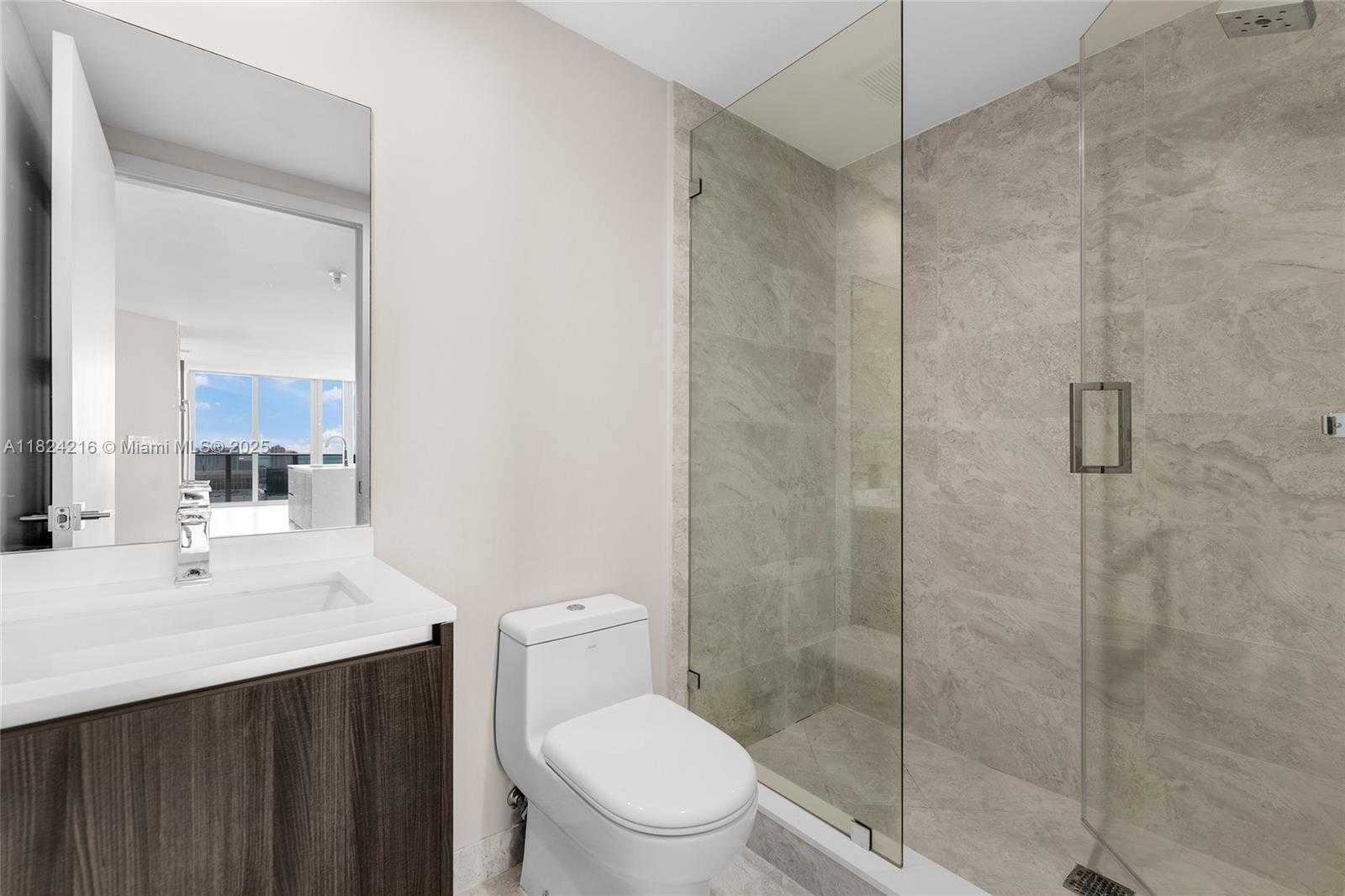 Small Image of 488 NORTH EAST 18 ST #4112, Miami Number 30