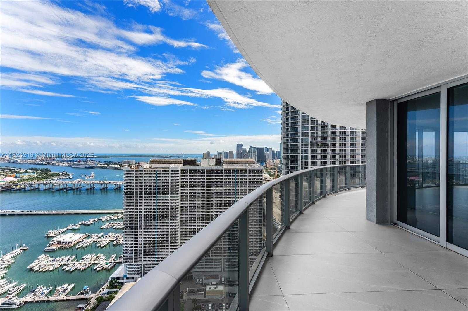 Small Image of 488 NORTH EAST 18 ST #4112, Miami Number 31