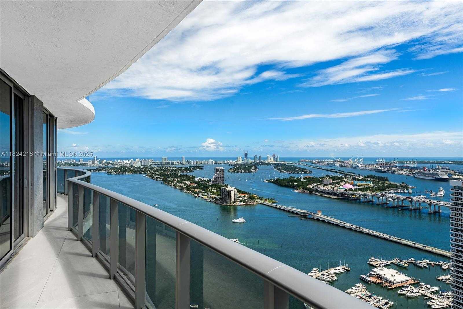 Small Image of 488 NORTH EAST 18 ST #4112, Miami Number 8