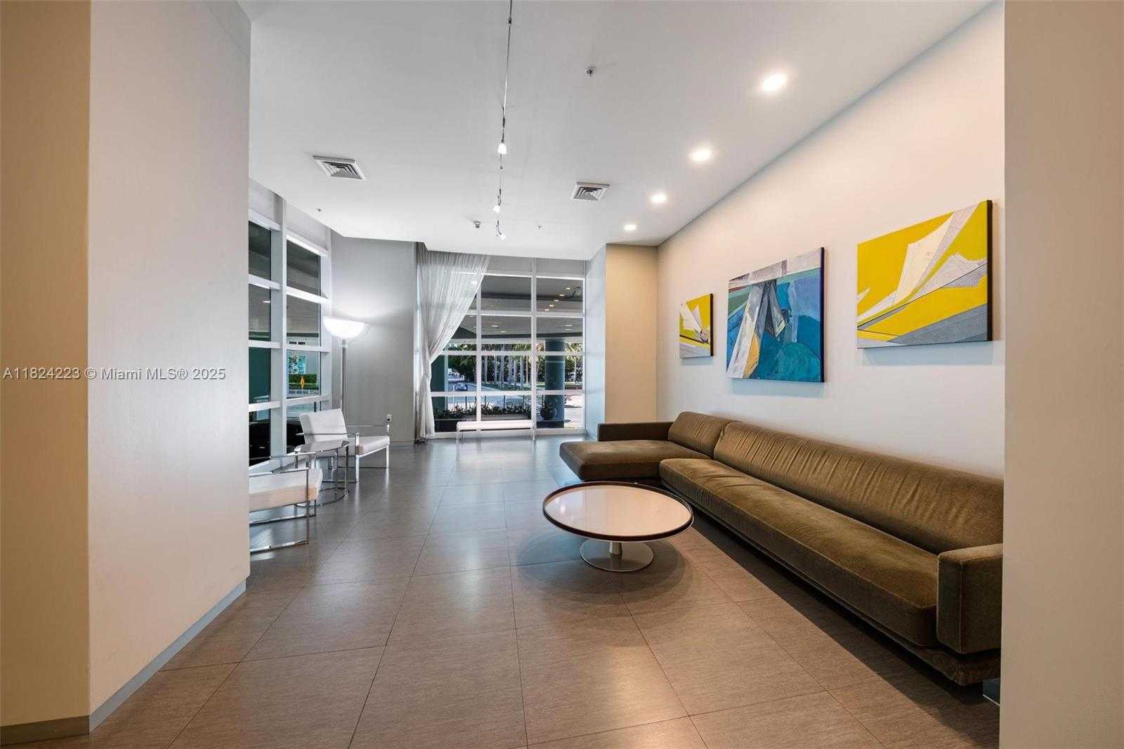 Small Image of 1900 NORTH BAYSHORE DR #4111, Miami Number 5