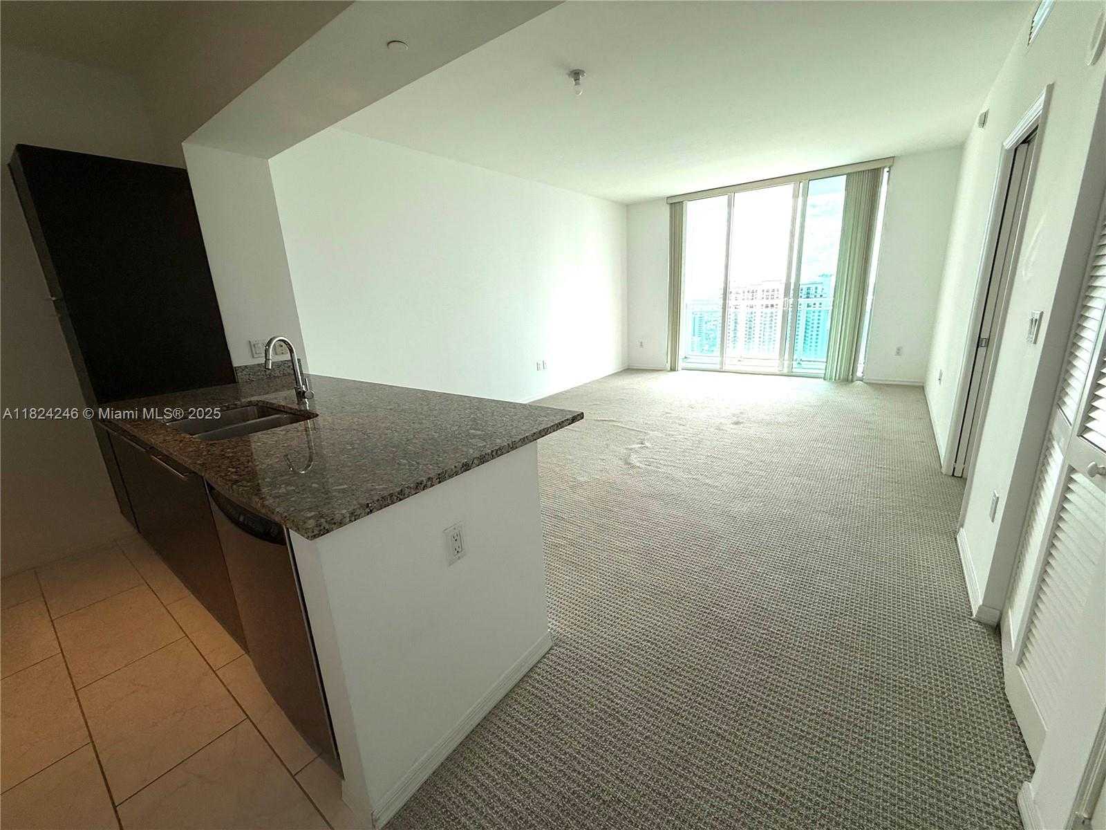 Small Image of 951 BRICKELL AVE #3703, Miami Number 5