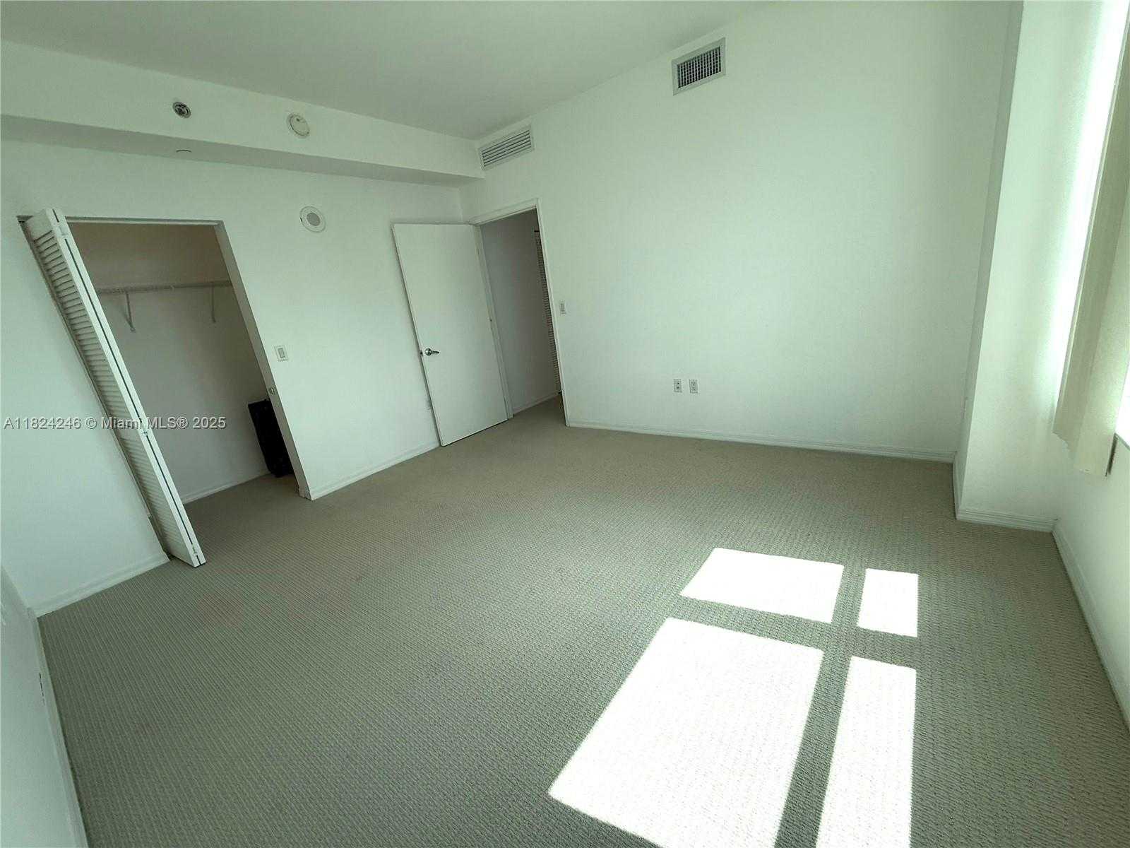 Small Image of 951 BRICKELL AVE #3703, Miami Number 9