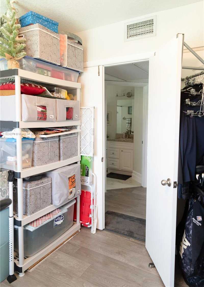 Small Image of 10631 NORTH WEST 14TH ST #212, Plantation Number 10