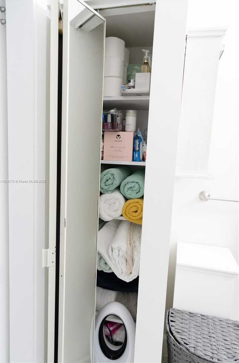 Small Image of 10631 NORTH WEST 14TH ST #212, Plantation Number 20