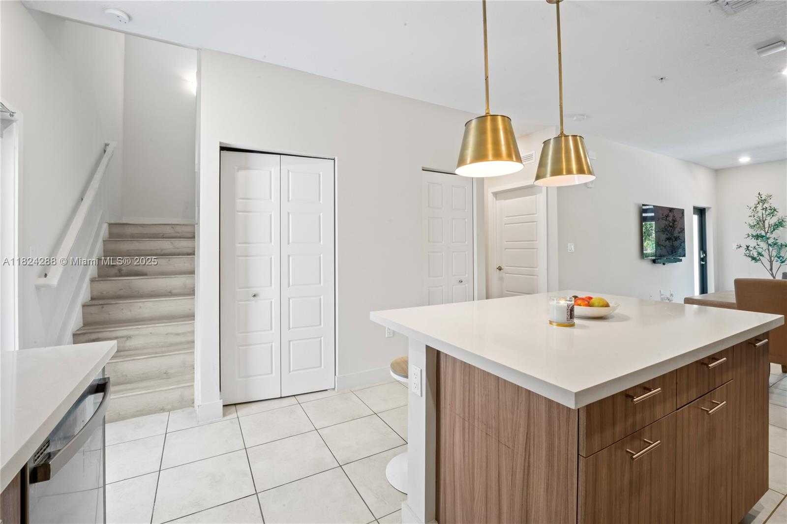 Small Image of 8301 NORTH WEST 41ST ST #B-102, Doral Number 15