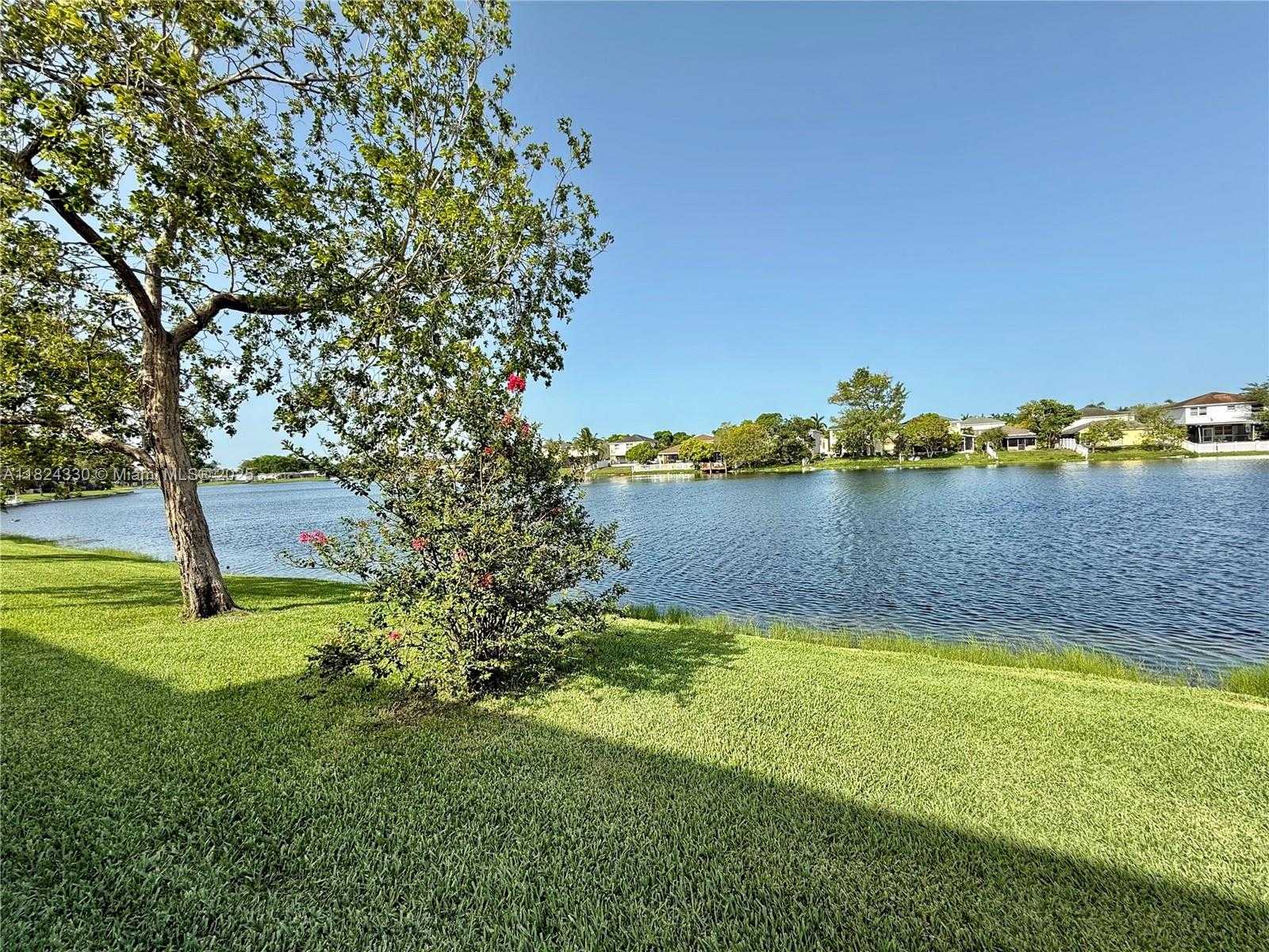 Small Image of 1143 NORTH WEST 122ND TER, Pembroke Pines Number 12