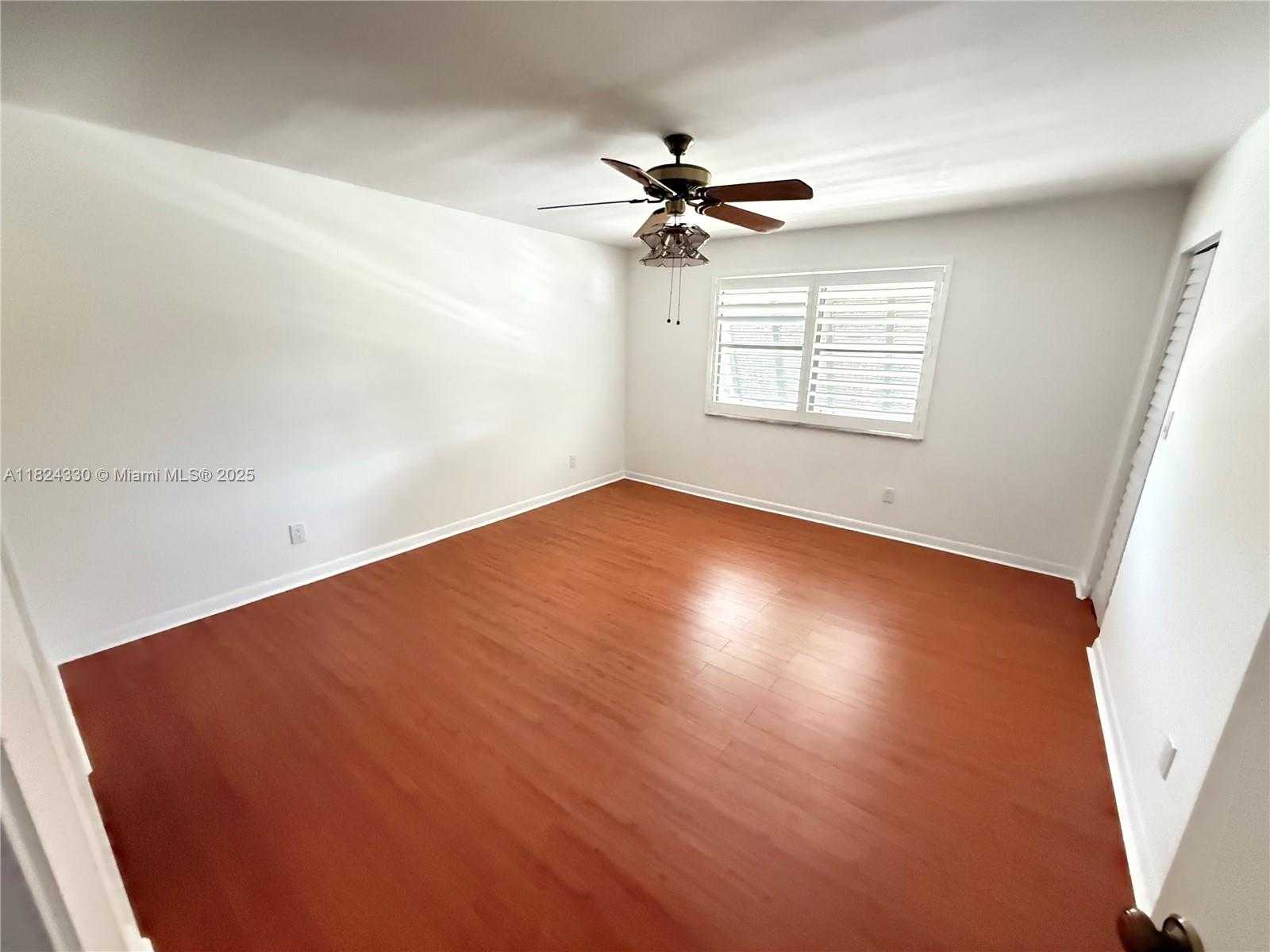 Small Image of 1143 NORTH WEST 122ND TER, Pembroke Pines Number 13