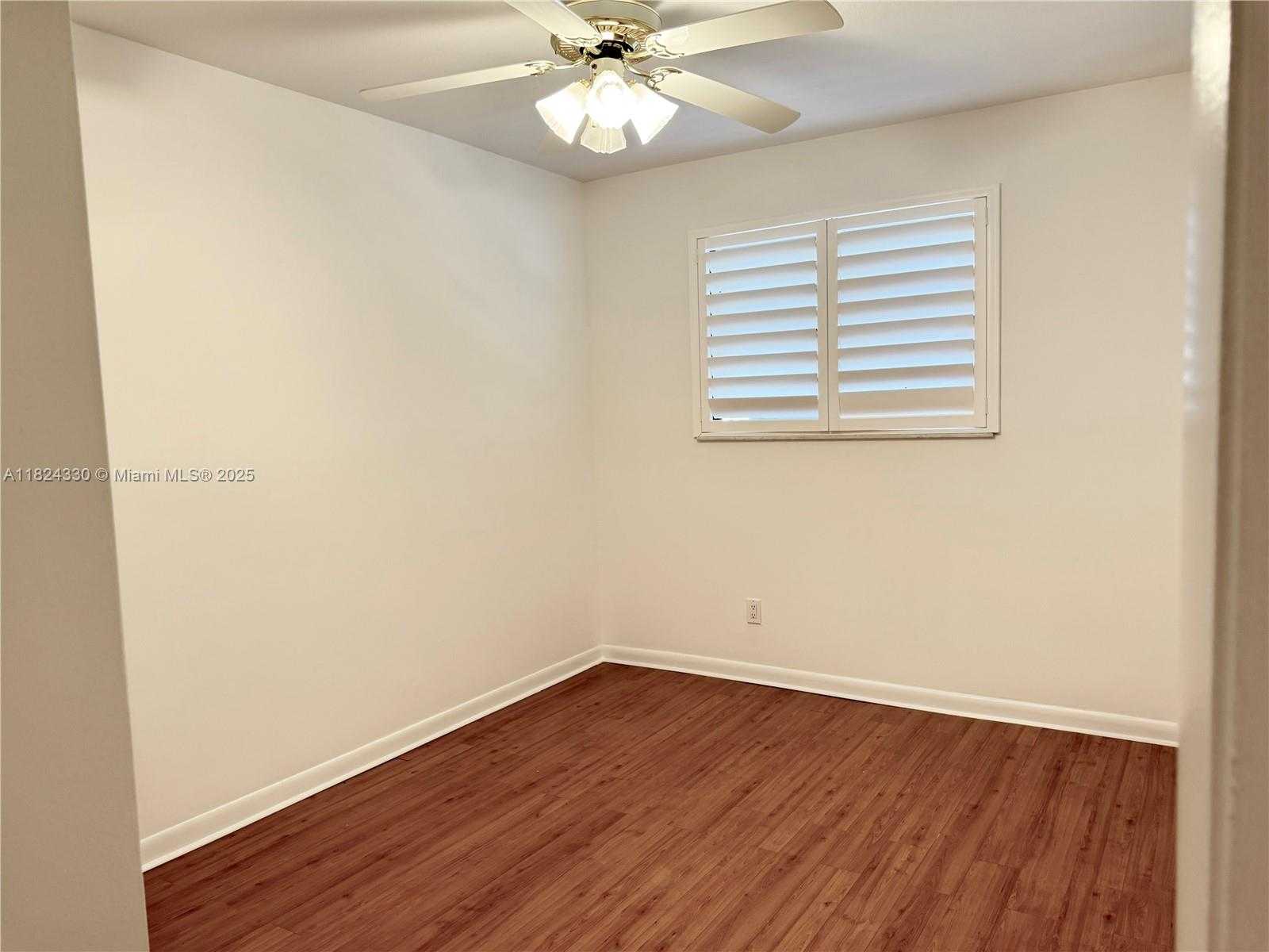 Small Image of 1143 NORTH WEST 122ND TER, Pembroke Pines Number 17