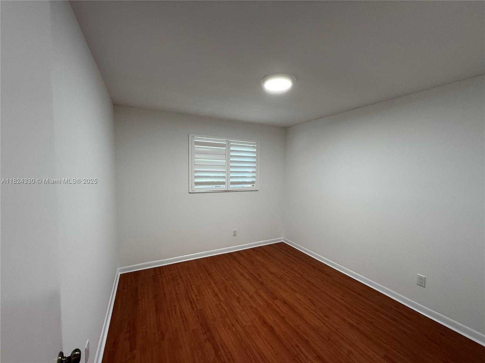 Small Image of 1143 NORTH WEST 122ND TER, Pembroke Pines Number 19
