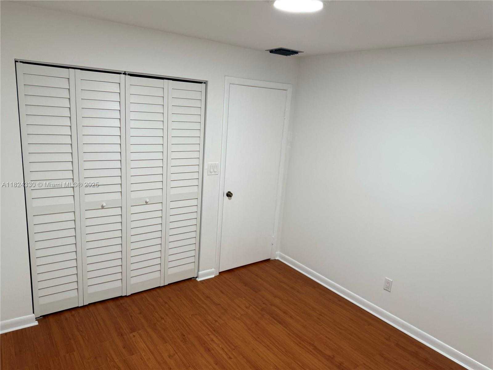 Small Image of 1143 NORTH WEST 122ND TER, Pembroke Pines Number 20