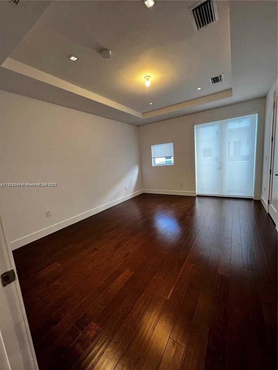 Small Image of 9181 NORTH WEST 33RD ST #9181, Doral Number 36