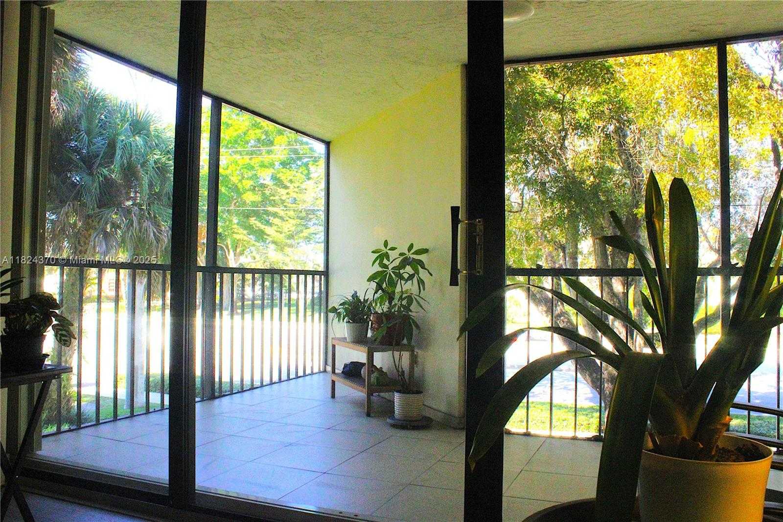 Small Image of 16475 GOLF CLUB RD #201, Weston Number 16