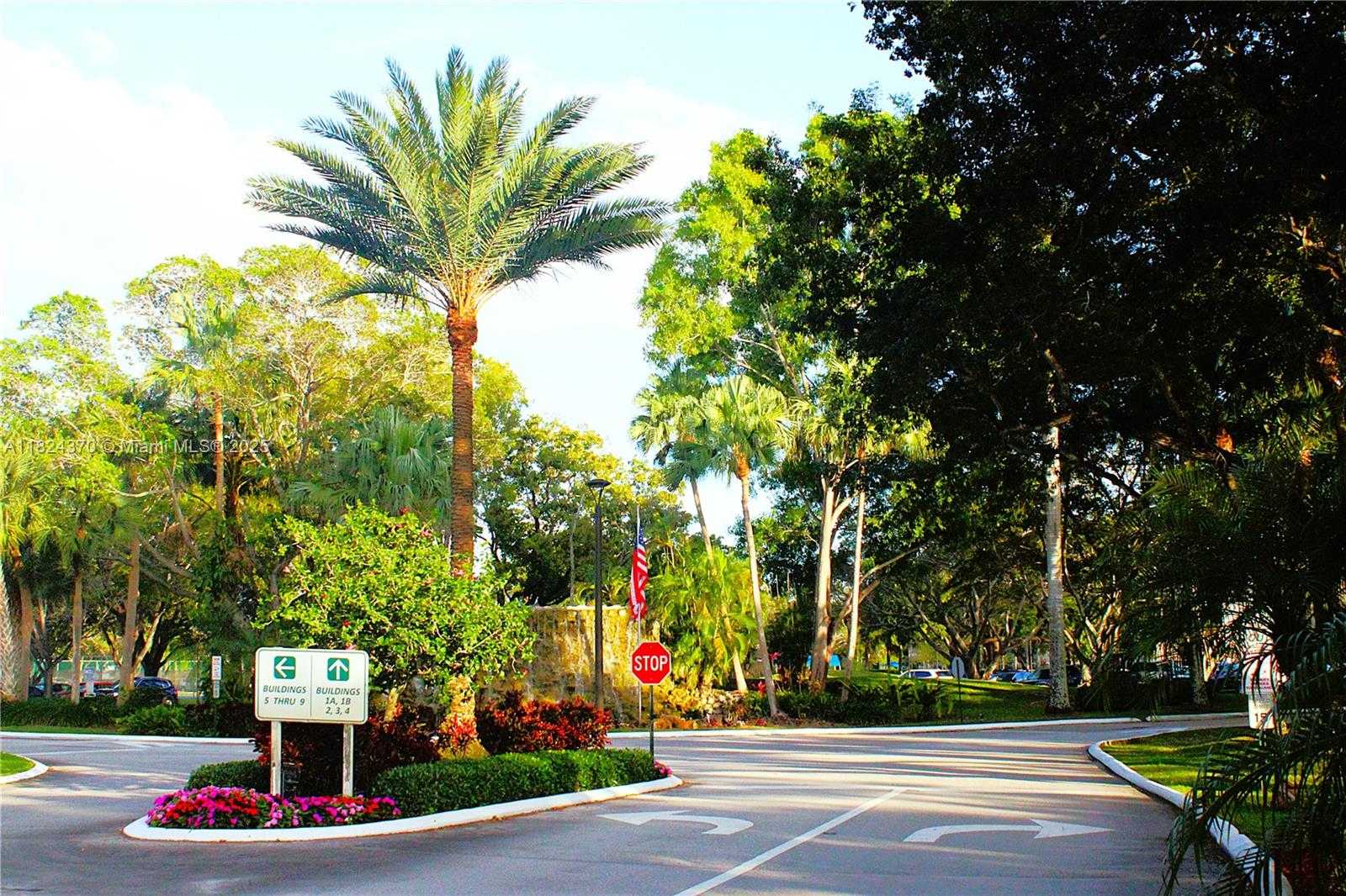 Small Image of 16475 GOLF CLUB RD #201, Weston Number 26