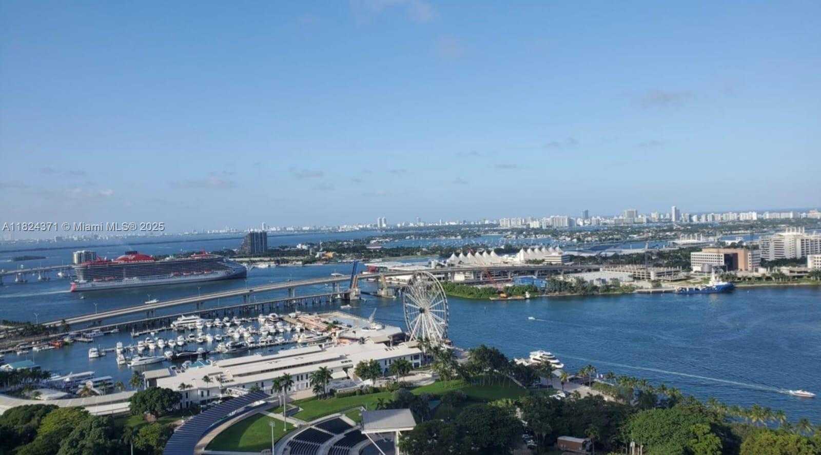 Small Image of 50 BISCAYNE BLVD #3006, Miami Number 3