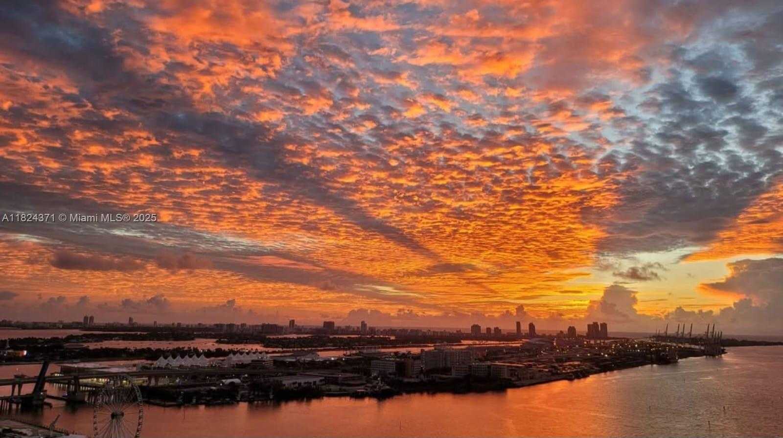 Small Image of 50 BISCAYNE BLVD #3006, Miami Number 4