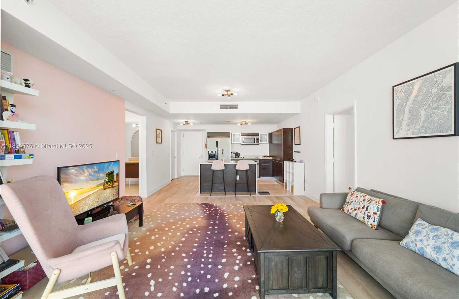 Small Image of 1900 NORTH BAYSHORE DR #2514, Miami Number 10