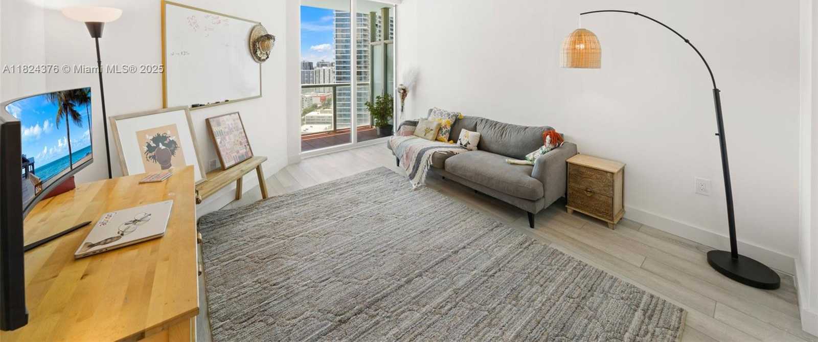 Small Image of 1900 NORTH BAYSHORE DR #2514, Miami Number 19