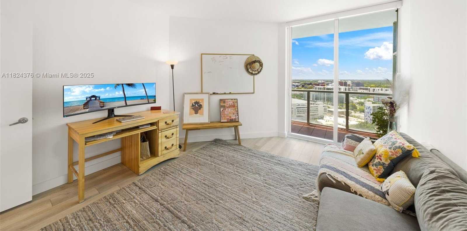 Small Image of 1900 NORTH BAYSHORE DR #2514, Miami Number 20