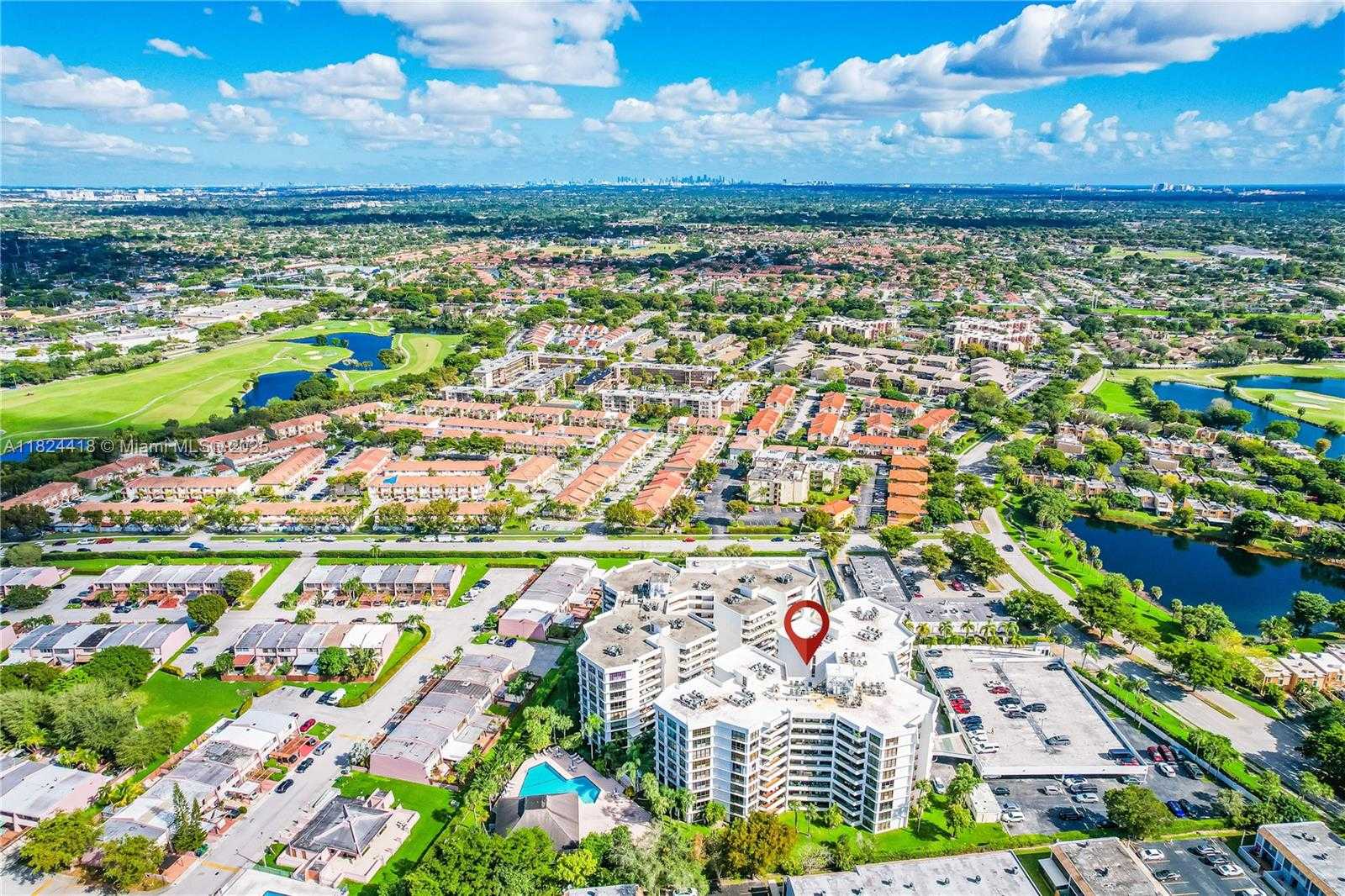 Small Image of 13953 KENDALE LAKES CIR #103B, Miami Number 15