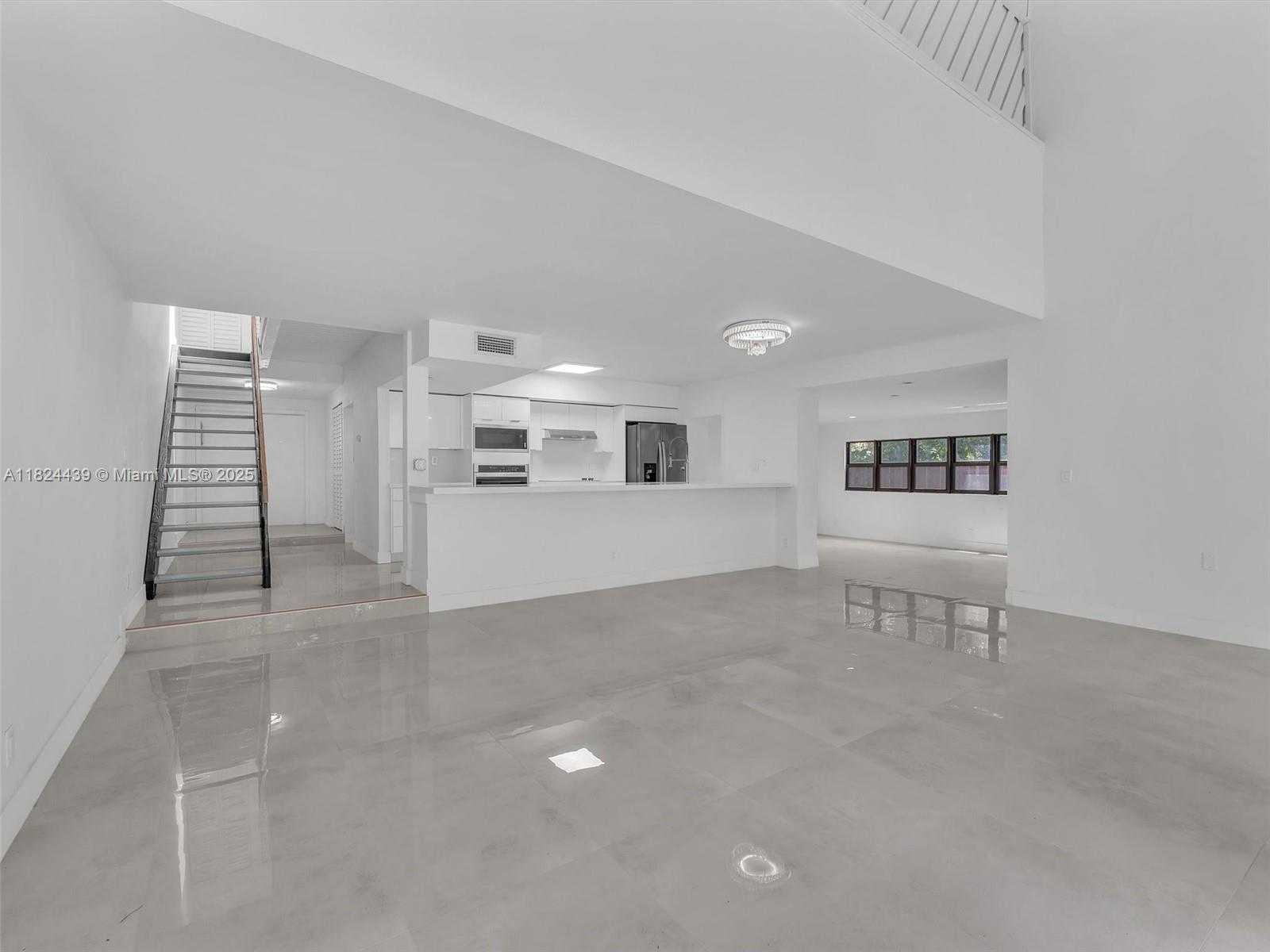 Small Image of 3427 ATLANTA DR, Hollywood Number 3