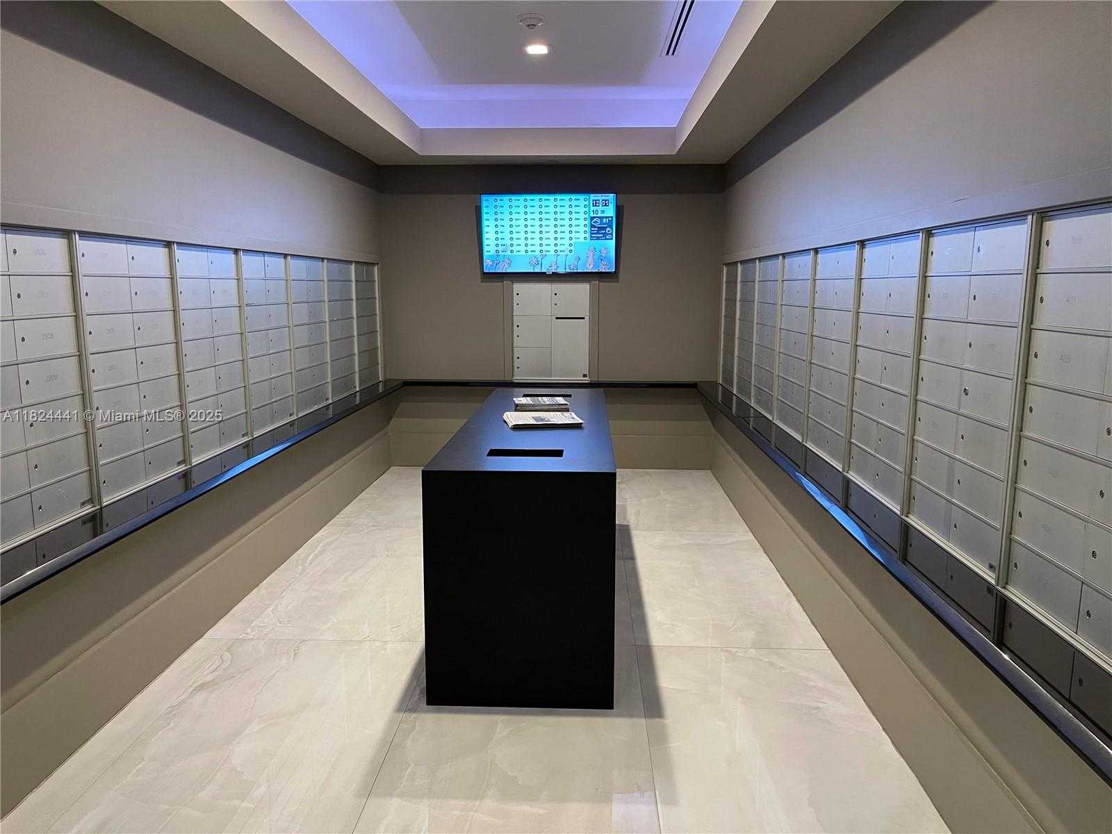 Small Image of 3301 NORTH EAST 183RD ST #2203, Aventura Number 50