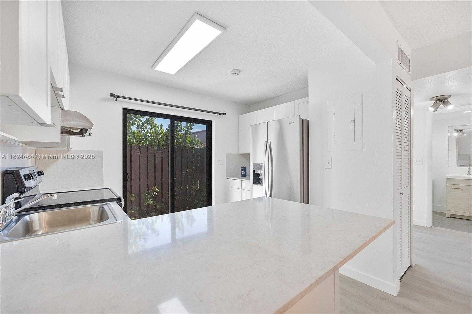 Small Image of 3809 SOUTH WEST 82ND AVE #V-21, Miami Number 11