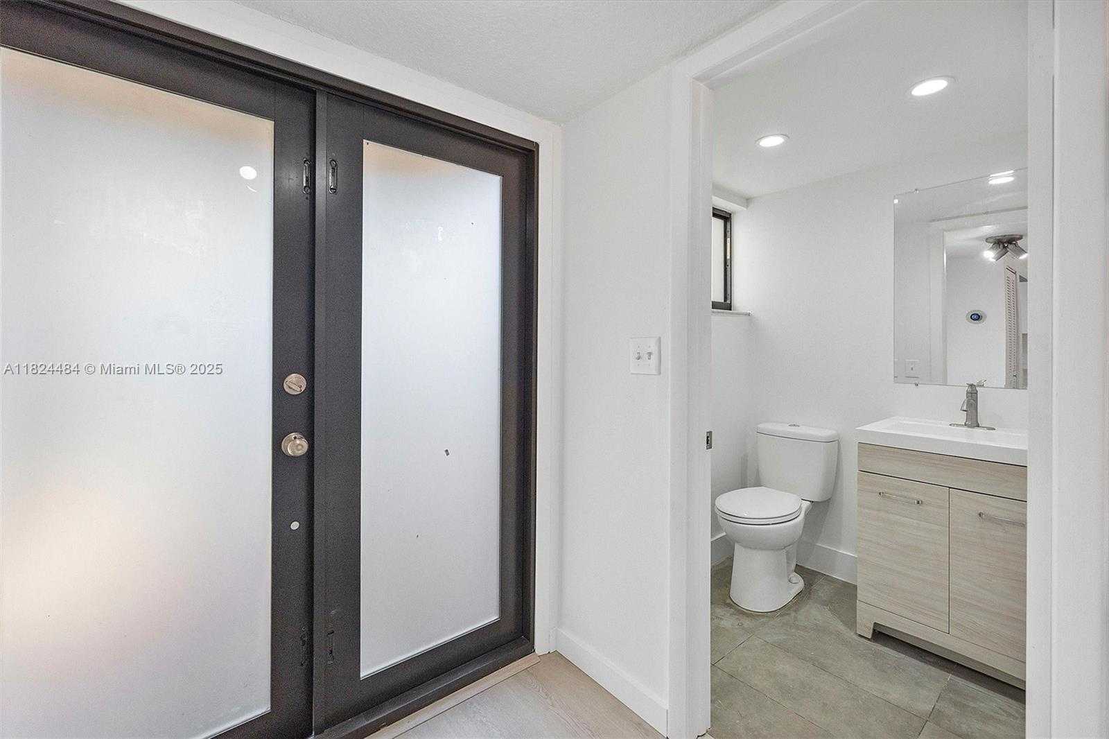 Small Image of 3809 SOUTH WEST 82ND AVE #V-21, Miami Number 16