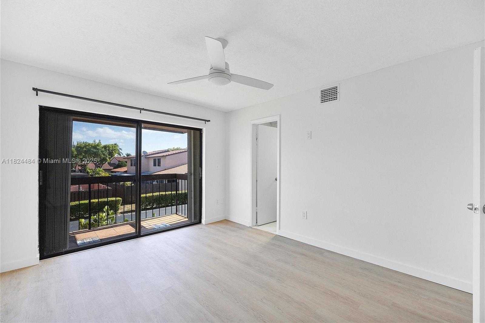 Small Image of 3809 SOUTH WEST 82ND AVE #V-21, Miami Number 20