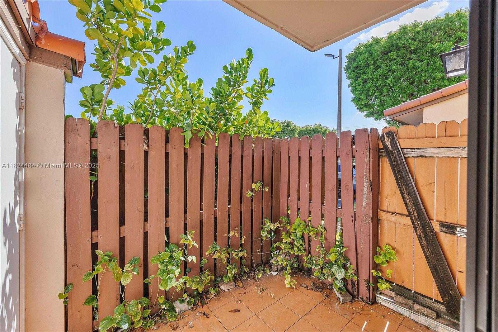 Small Image of 3809 SOUTH WEST 82ND AVE #V-21, Miami Number 40