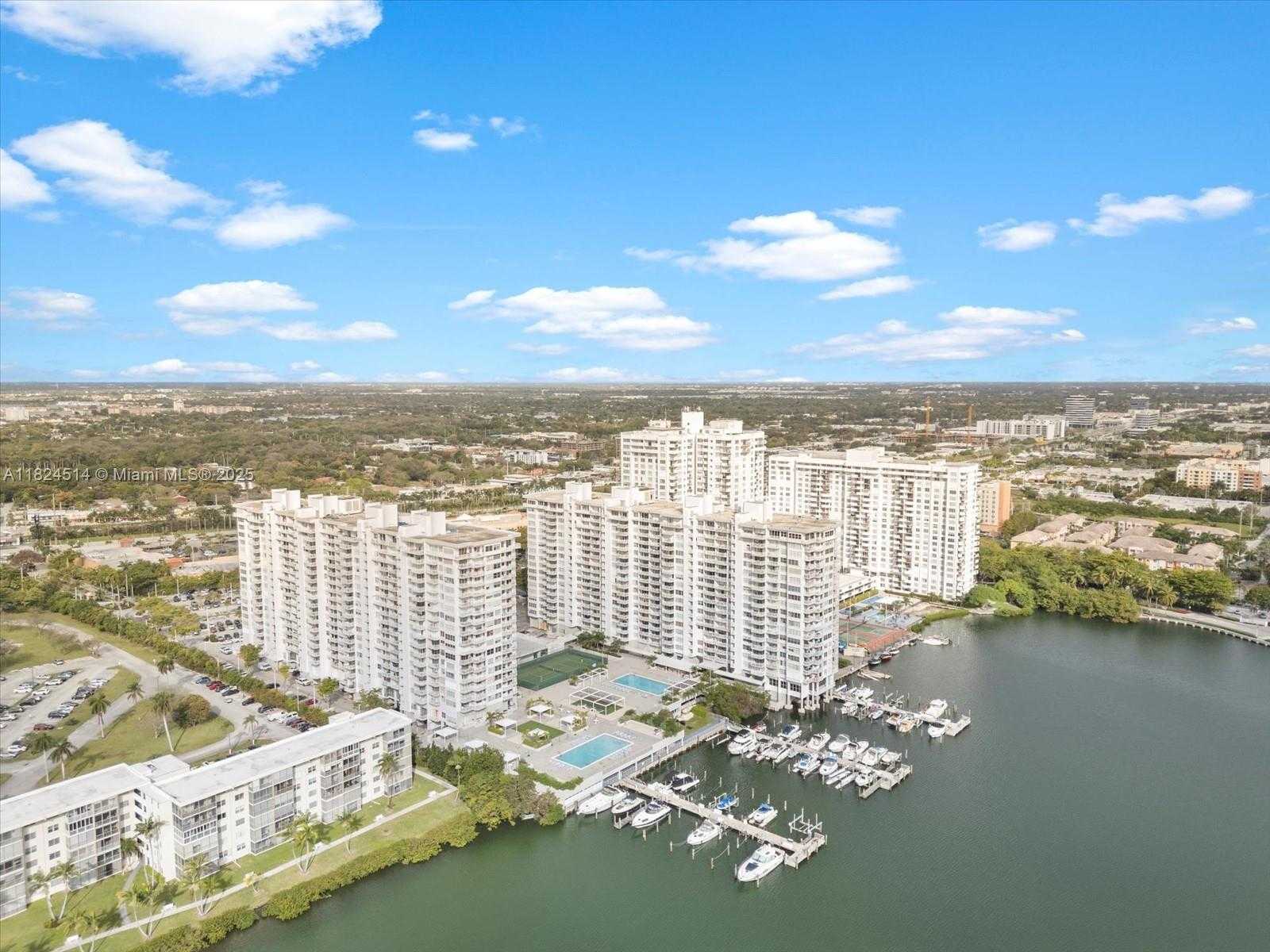 Small Image of 18071 BISCAYNE BLVD #1401, Aventura Number 41