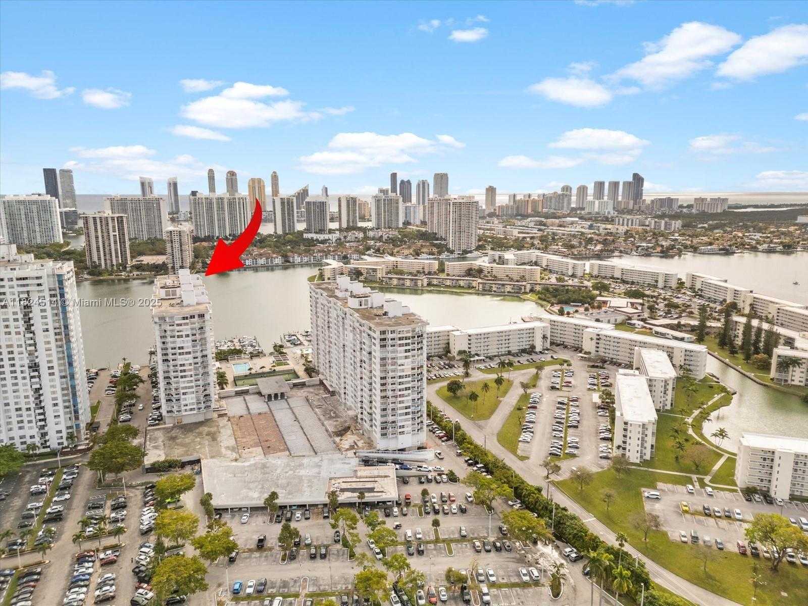 Small Image of 18071 BISCAYNE BLVD #1401, Aventura Number 45