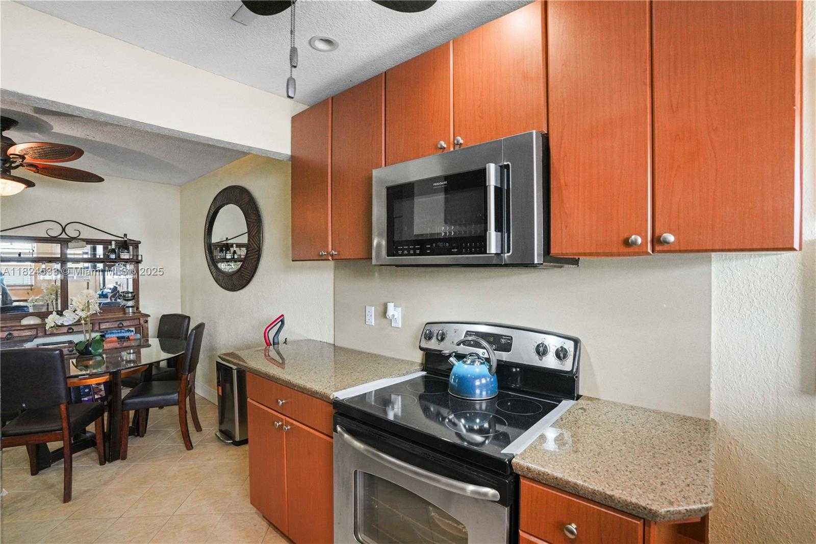 Small Image of 3600 HARRISON ST #16B, Hollywood Number 12