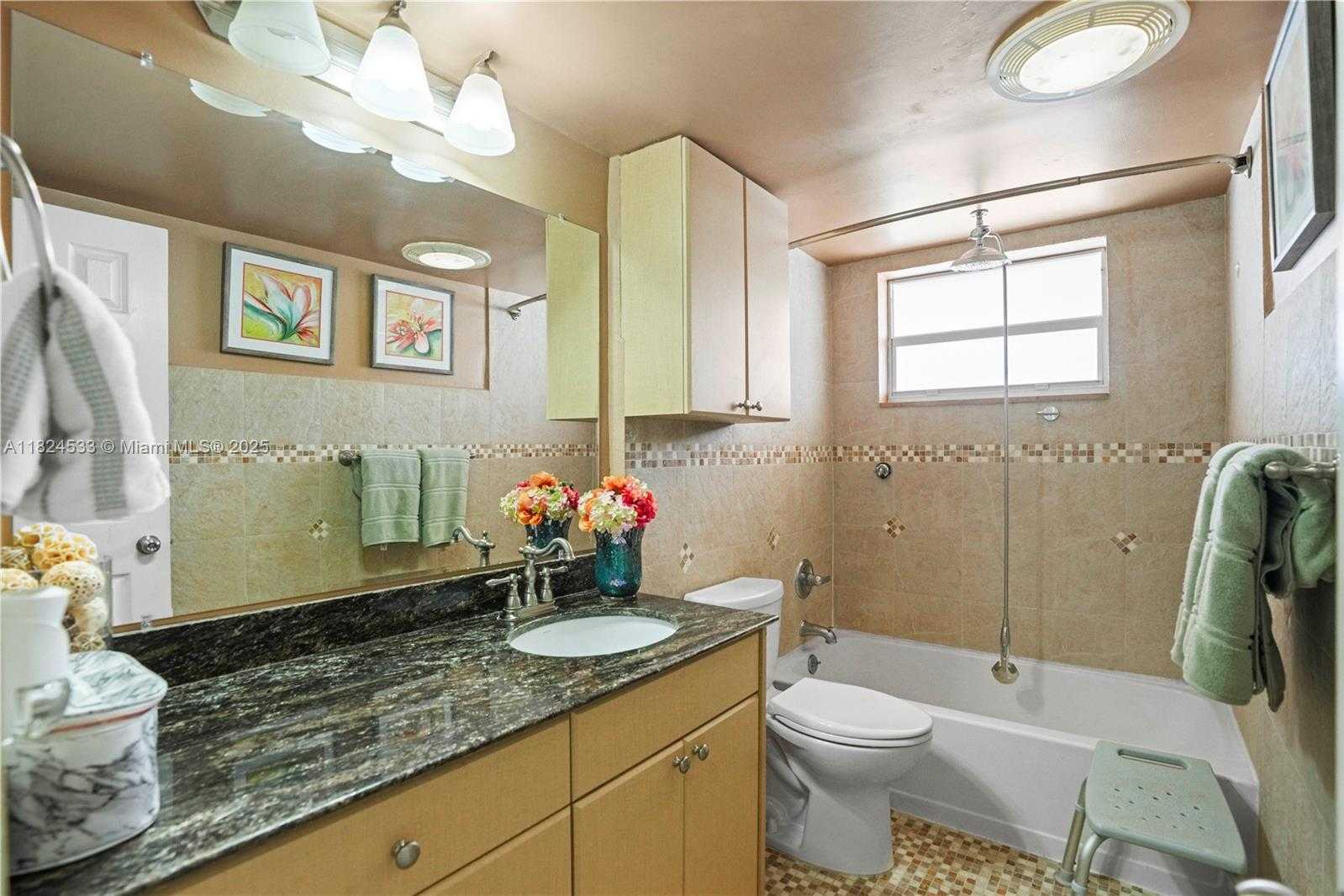 Small Image of 3600 HARRISON ST #16B, Hollywood Number 23