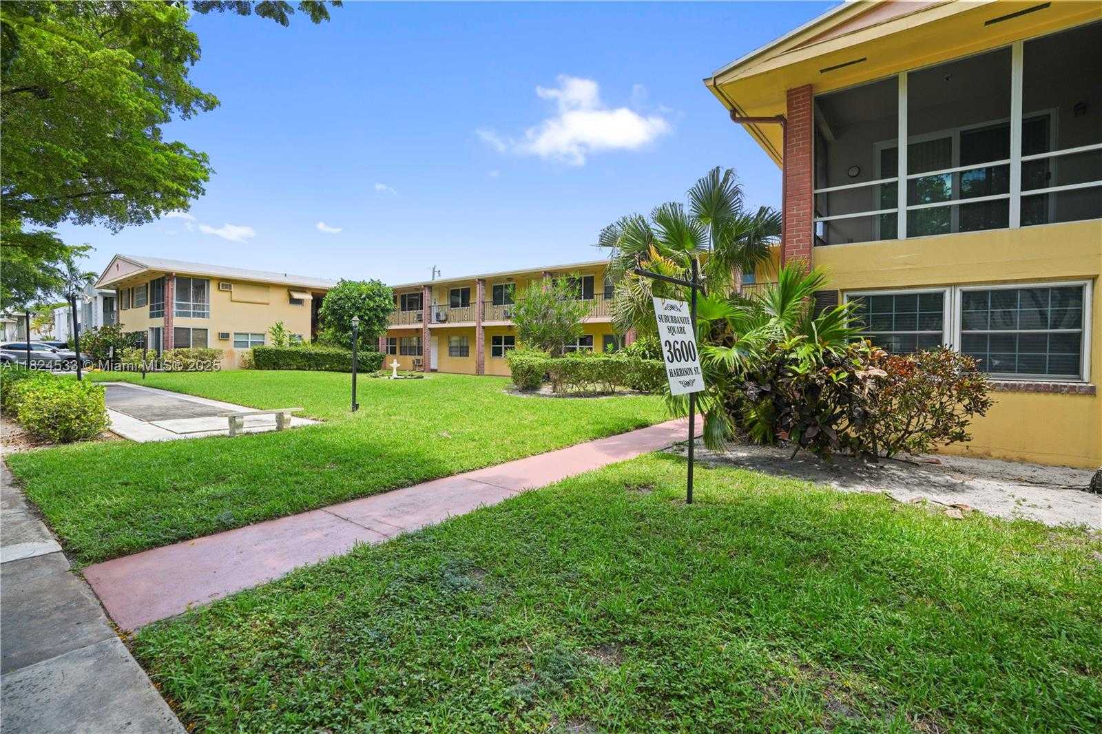 Small Image of 3600 HARRISON ST #16B, Hollywood Number 30