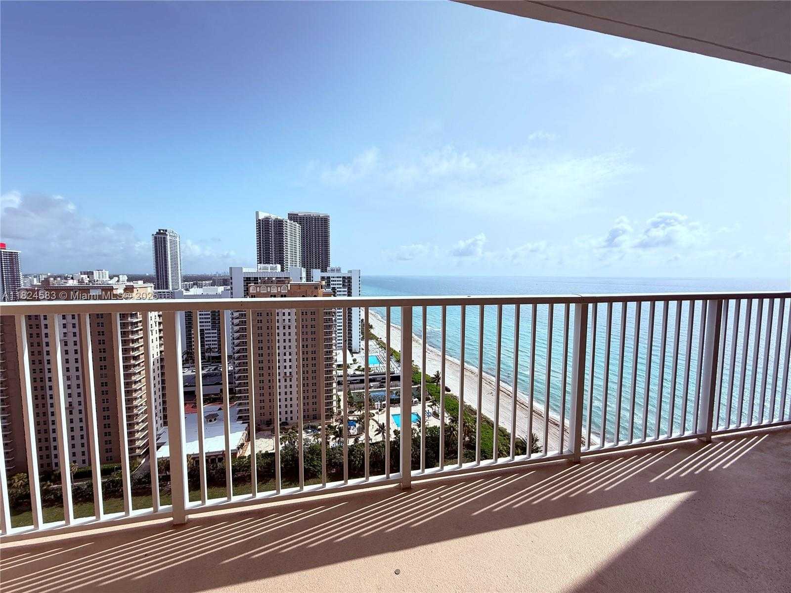 Small Image of 1950 SOUTH OCEAN DR #PHH, Hallandale Beach Number 21