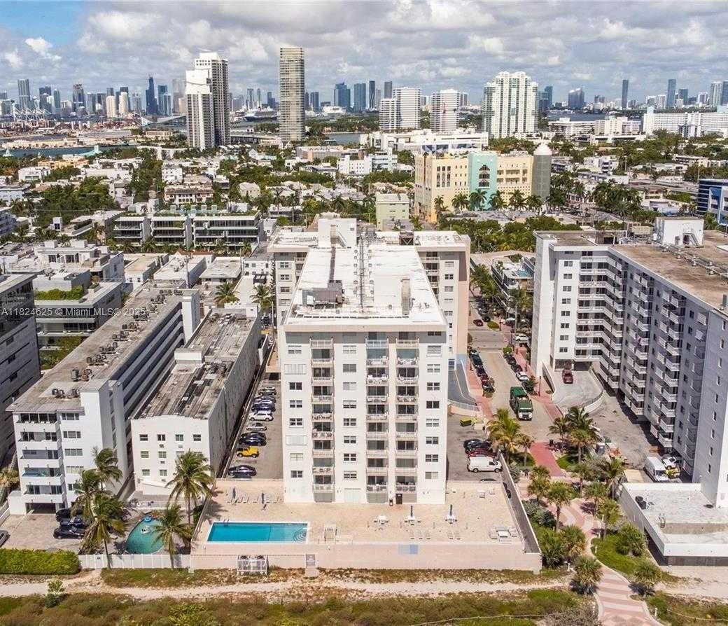 Small Image of 345 OCEAN DR #602, Miami Beach Number 10