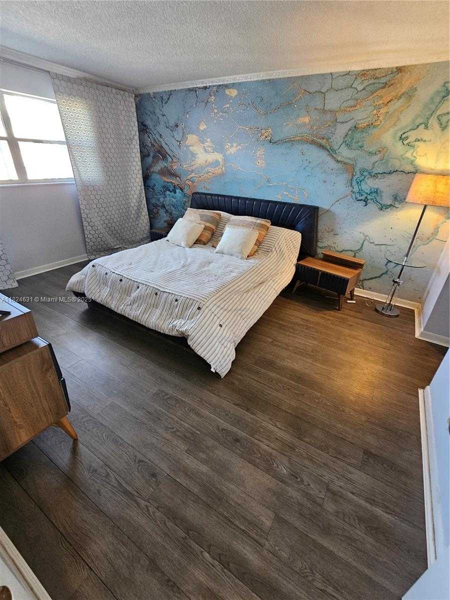 Small Image of 410 SOUTH EAST 2ND ST #318, Hallandale Beach Number 5