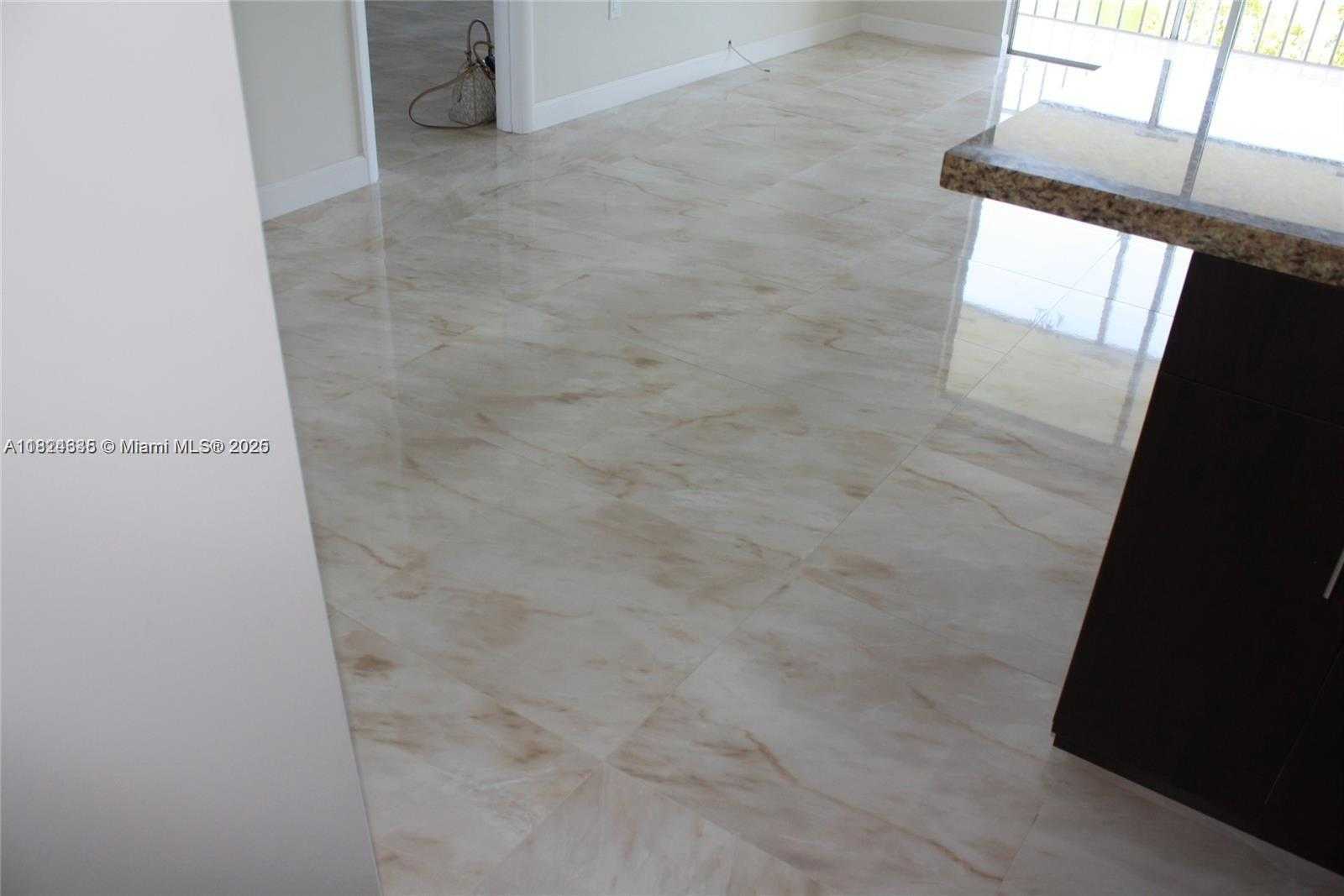 Small Image of 2930 POINT EAST DR #E309, Aventura Number 12