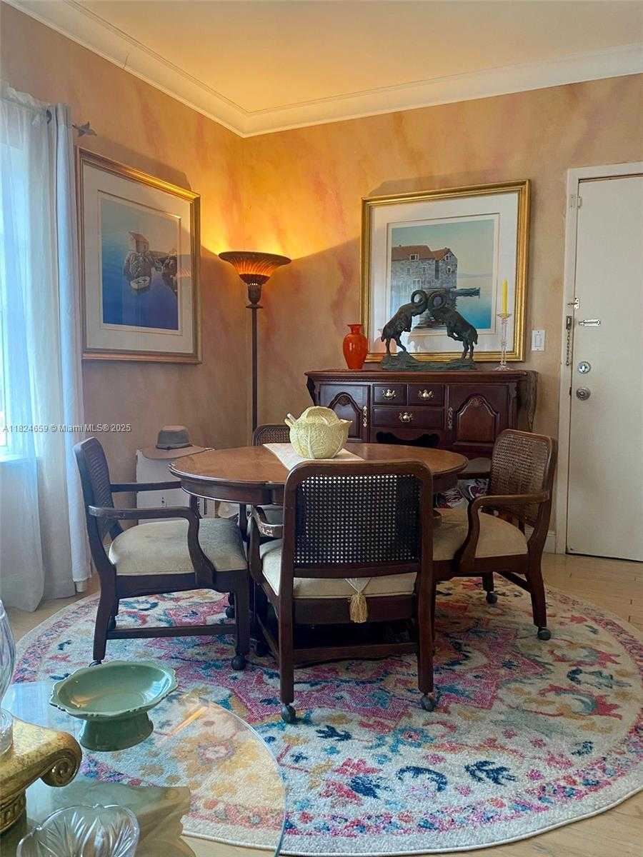 Small Image of 750 PENNSYLVANIA AVE #3, Miami Beach Number 11