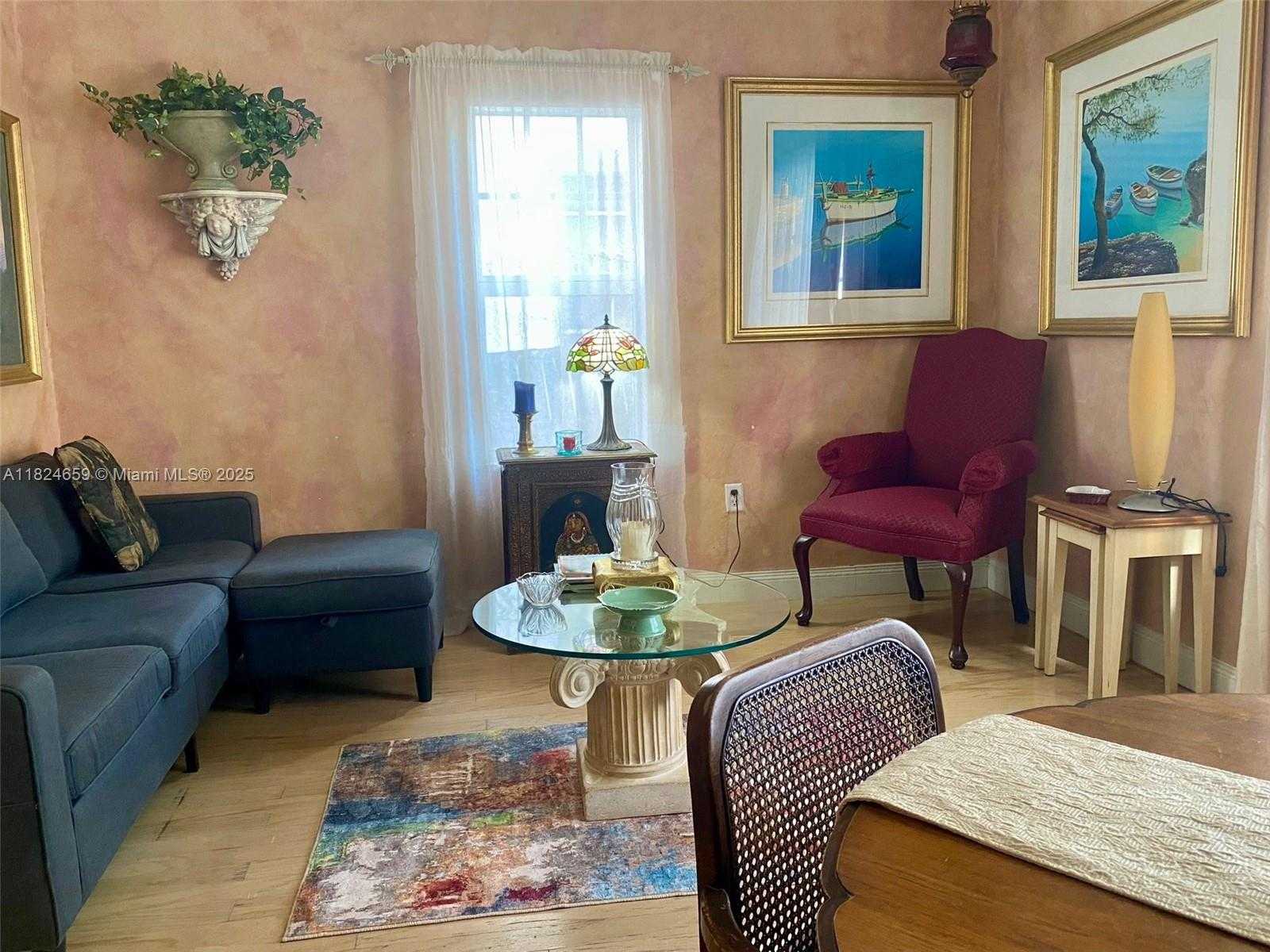 Small Image of 750 PENNSYLVANIA AVE #3, Miami Beach Number 12