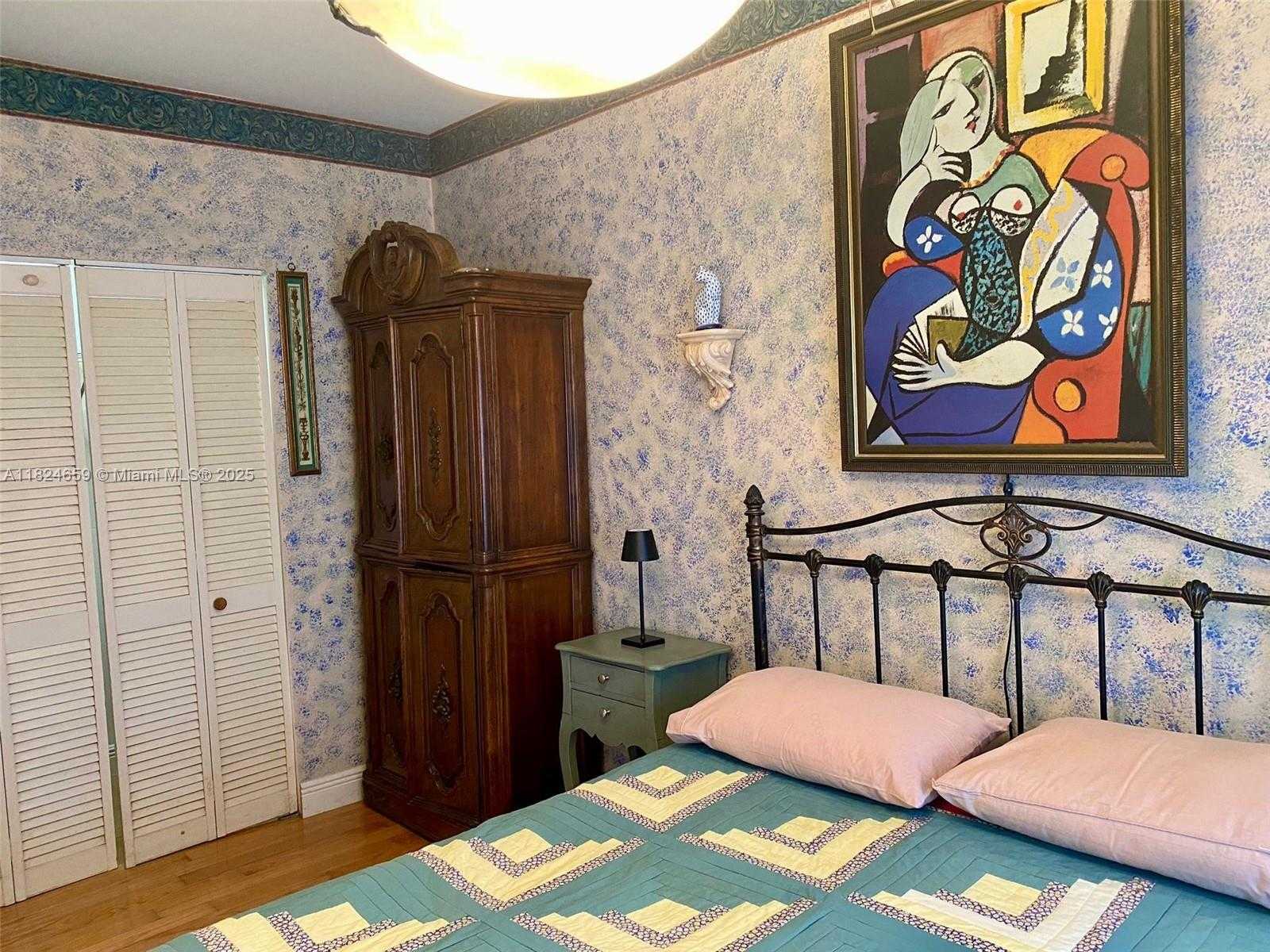 Small Image of 750 PENNSYLVANIA AVE #3, Miami Beach Number 18