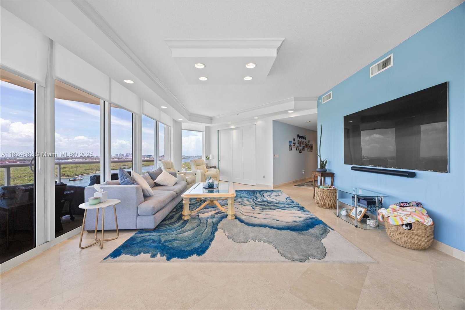 Small Image of 6051 NORTH OCEAN DR #1602, Hollywood Number 12