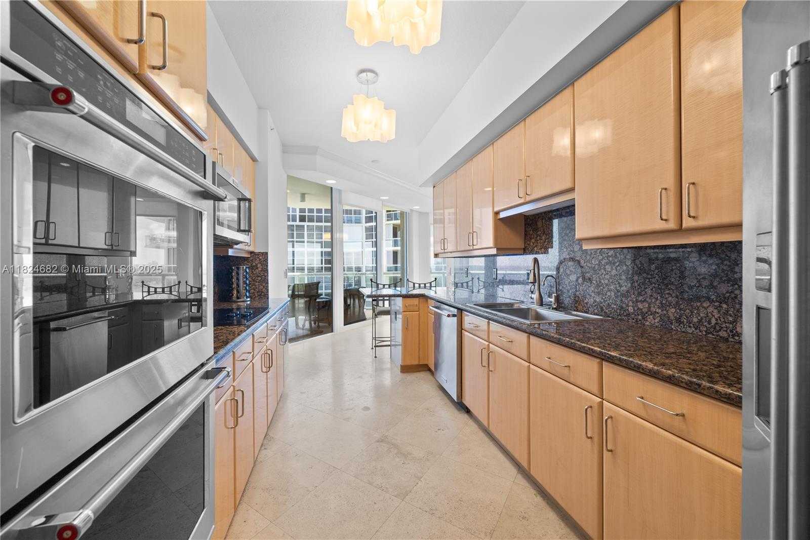 Small Image of 6051 NORTH OCEAN DR #1602, Hollywood Number 15