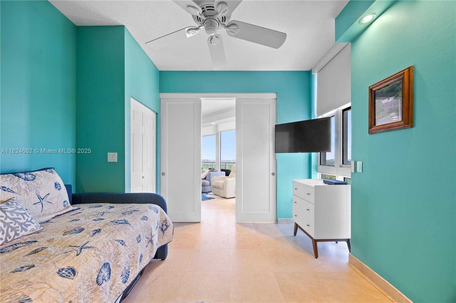 Small Image of 6051 NORTH OCEAN DR #1602, Hollywood Number 39