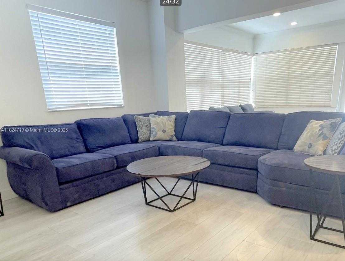 Small Image of 326 HARRISON ST #303A, Hollywood Number 12
