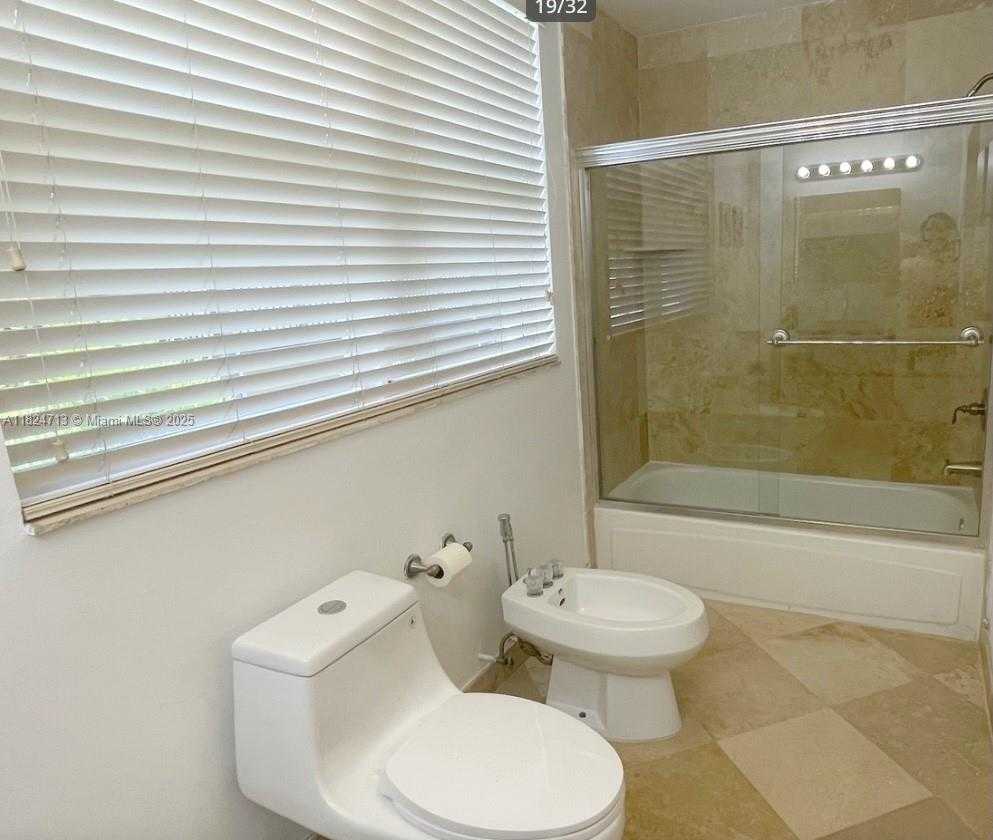 Small Image of 326 HARRISON ST #303A, Hollywood Number 18